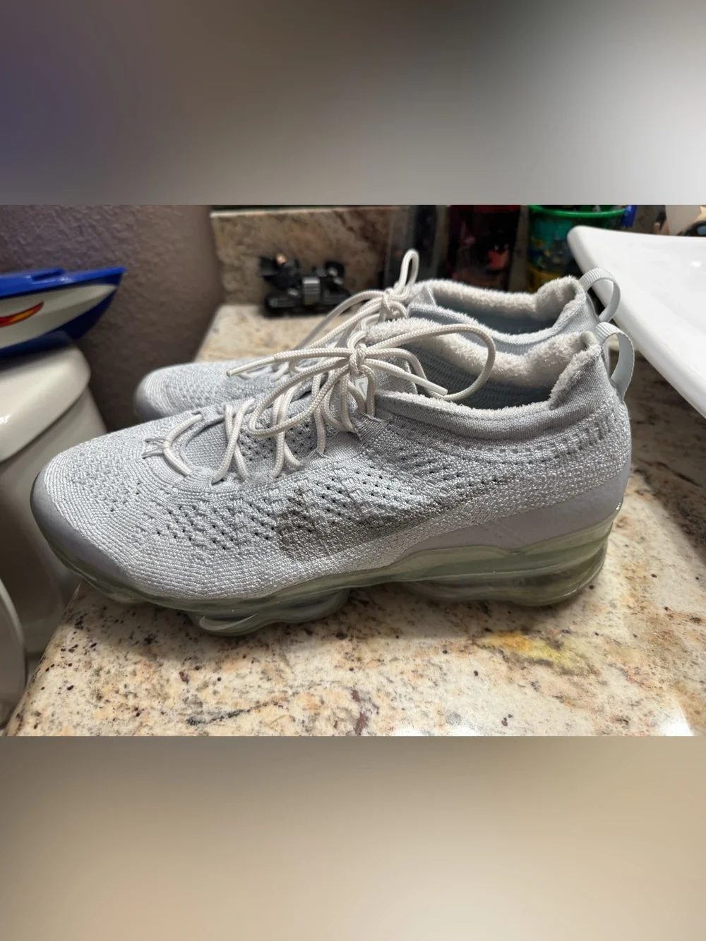 Men’s Size 9.5 - Nike Air VaporMax 2023 Flyknit Pure Platinum EUR 43